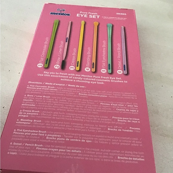 Rude Cosmetics Mentos LE set 8 products:eye and face brush sets, eyeshadow lips - Picture 9 of 14